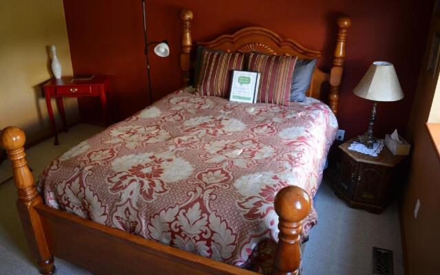 A Hyde Away Inn B&B