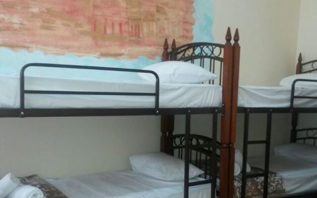 Hostel Old Town Guest