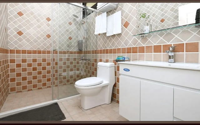 Futian B&B