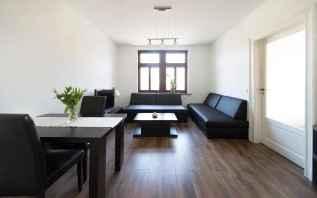 Dd Apartments