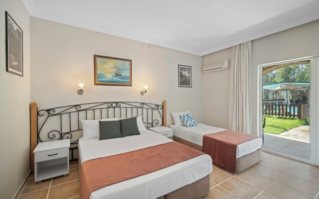 Alados Otel