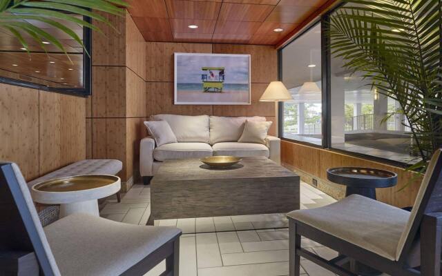 Henlopen Oceanfront Hotel