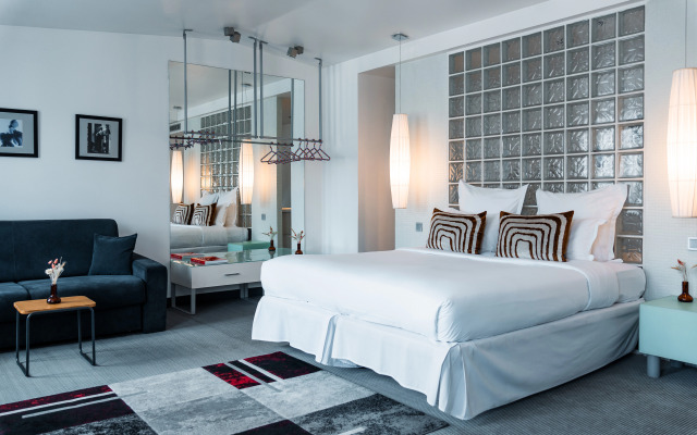 Kube Hotel Paris