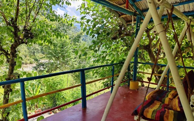 Himalayan River Garden