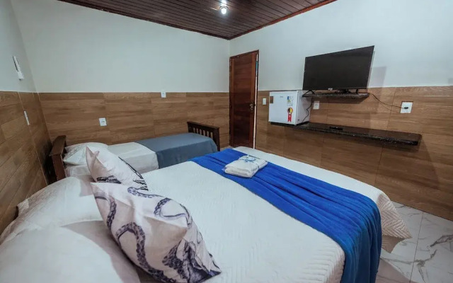 Casa c 4 su tes Piscina Churrasqueira e Garagem