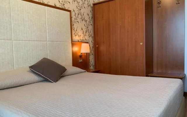 Hotel Apollo