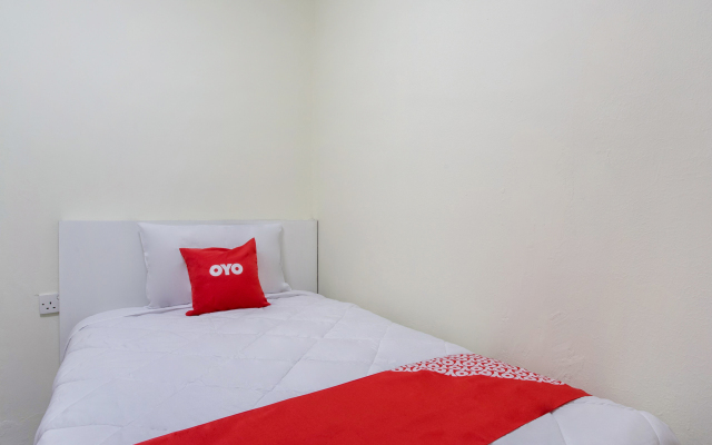 OYO 822 Zande Motel Kuala Selangor