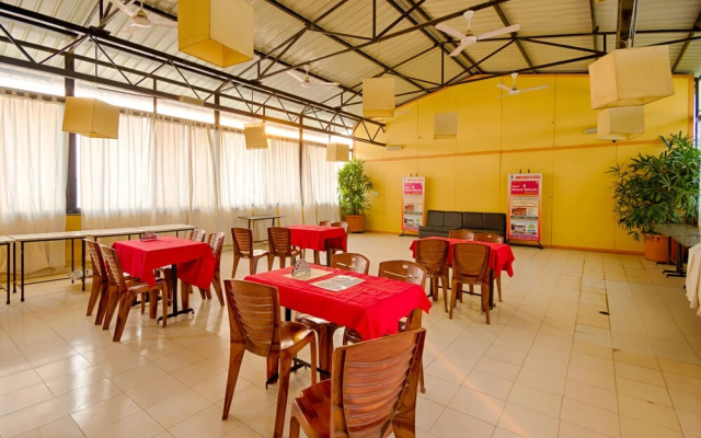 OYO 4018 Hotel Grand Ashwin