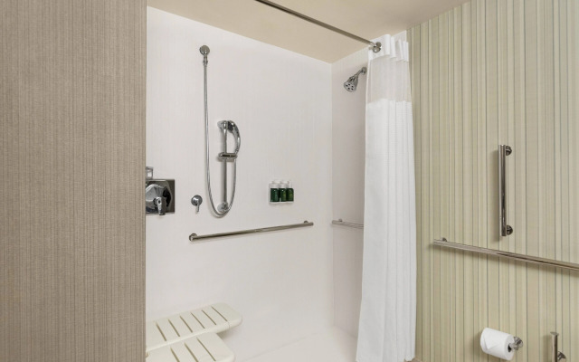 Courtyard by Marriott Seattle Northgate