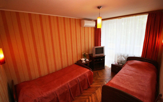 Druzhba hotel and restaurant