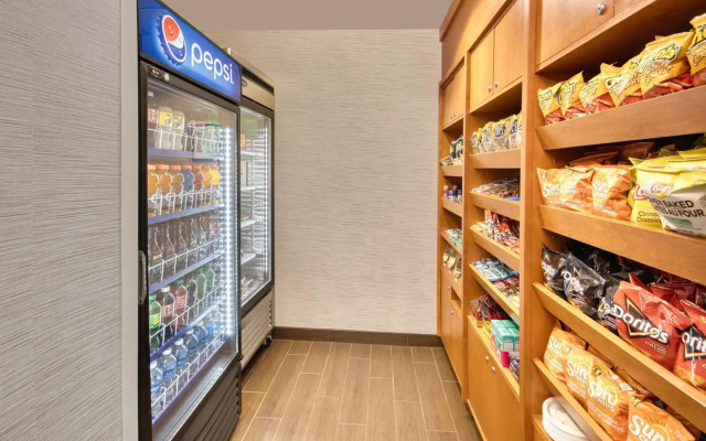 Fairfield Inn and Suites by Marriott Toronto Brampton