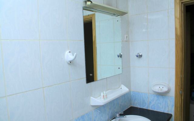 Axum Hotel Addis