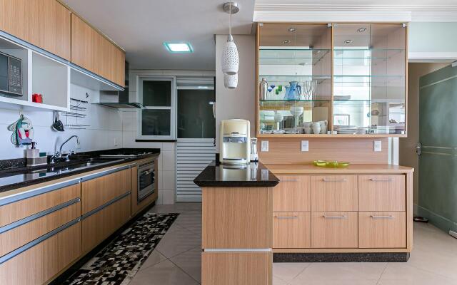 Próximo a praia com churrasqueira na varanda #IA09