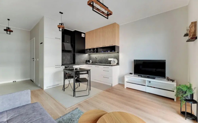 Doki Living & Foodhall by Downtown Apartments