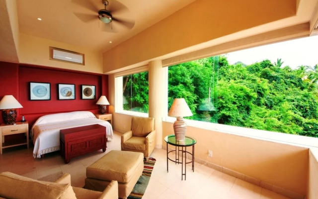 Sunny Vacation Villa 95