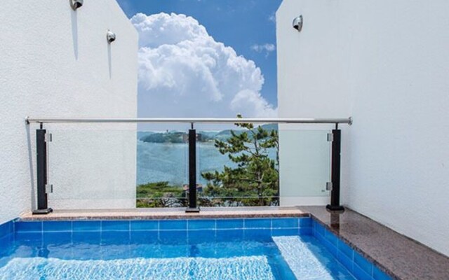 Tongyeong Mari Joa Pension