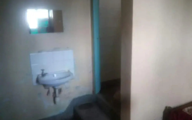 Three Shade Guest House - Adults Only