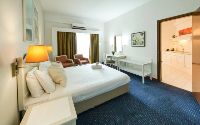 Rainbow Paradise Beach Resort