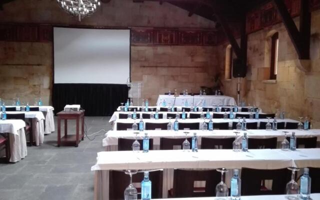 Oca Palacio de la Llorea Hotel & Spa