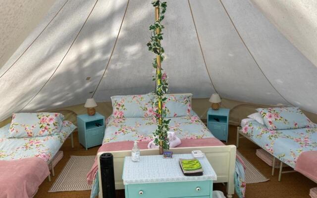 Fonclaire Holidays Glamping 'Luxury Camping'