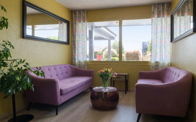 Brit Hotel Confort CAMBRAI