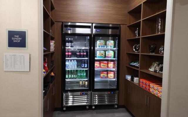 Best Western Plus Hinton Inn & Suites