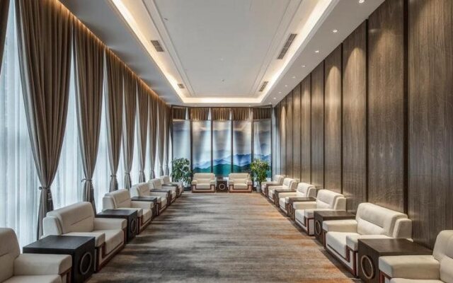 Jinling Grand Hotel
