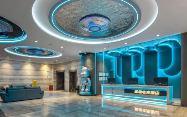 Shark Video Hotel (Qingyuan Shunying Times Square Yiwu Commercial City Branch) – People – Qingyuan