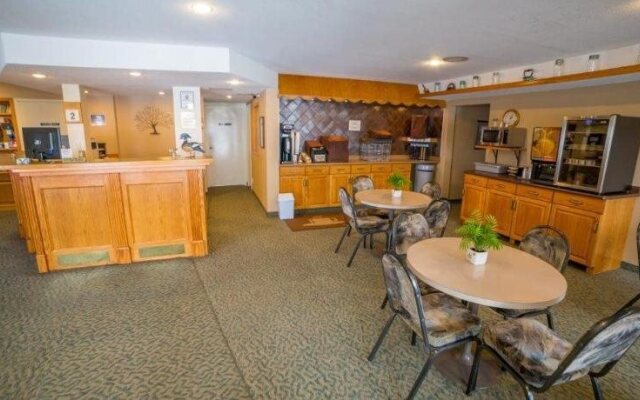 Woodland Inn Meadow Lake