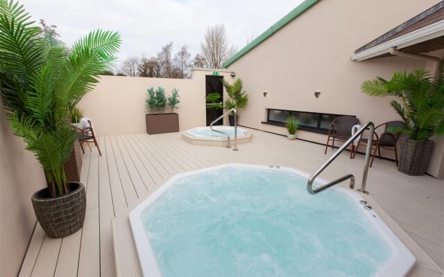 Best Western Plus White Horse Hotel