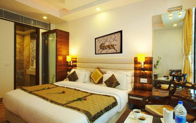 Hotel Delhi 55 @ New Delhi Railway Station – Guest Rooms – Delhi