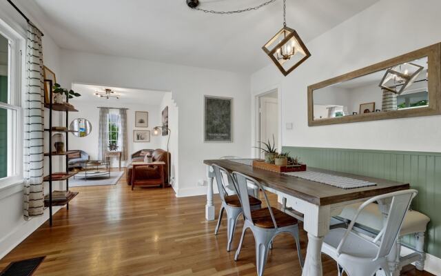 Walk 2 Main Hot Tub Putt-putt