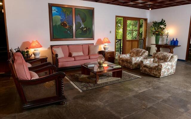 Mara Palace