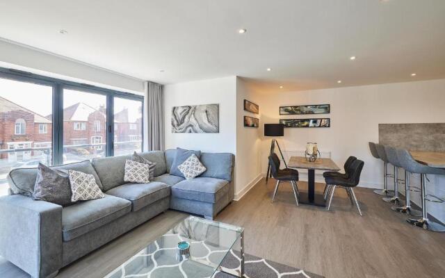 Host Stay Beach Pad