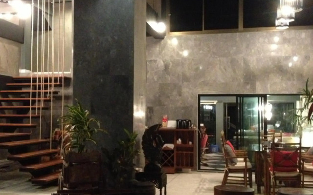 De Sea Almond Hotel Chumphon