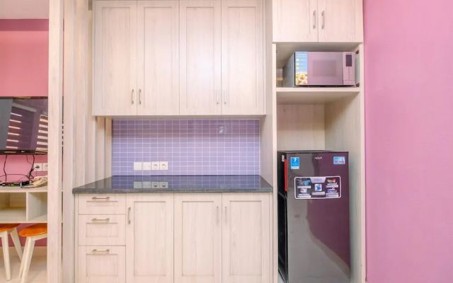 Homey and Modern Studio at Sentul Tower Apartment