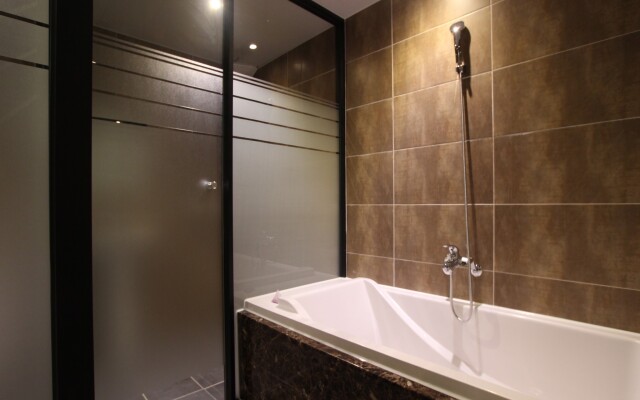 G7 Hotel