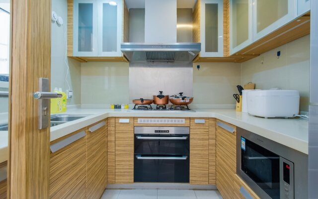 Locals Boutique Apartment Huafa Plaza 17