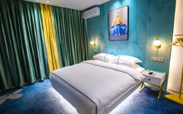 CLOUDS Hotel (Wenxing Building Tengchong) – Guest Rooms – Baoshan