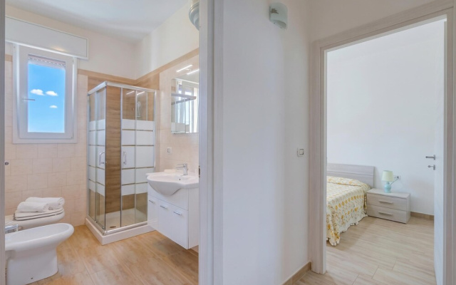 Le Bianche Apt 4 - Terrace near the Sea