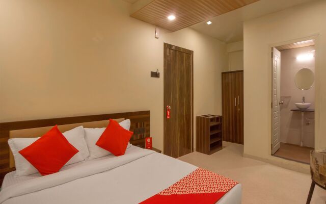 OYO 11545 Hotel Gargi executive