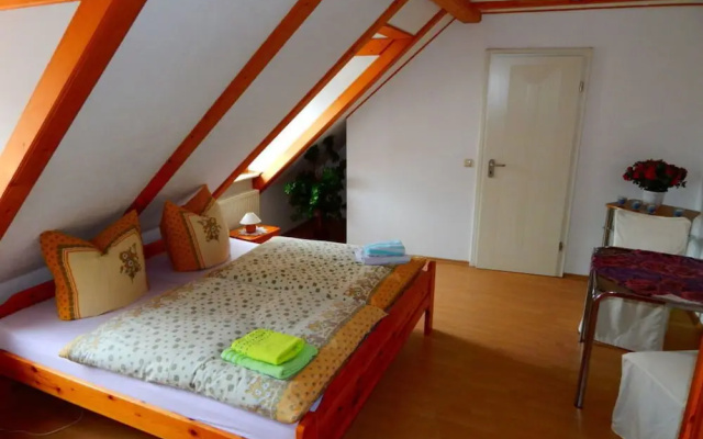 Reinhart / Large Holiday Apartment