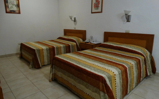 Hotel Astromundo