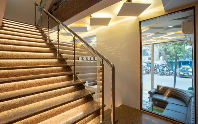 Hotel Empire - Near International Airport