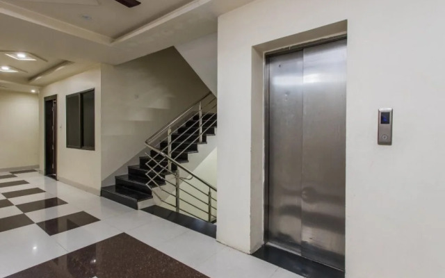OYO 4164 Hotel Shivam Elite