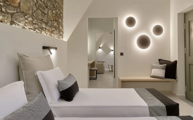Zaira Hotel