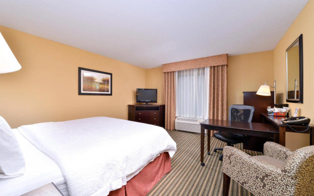 Hampton Inn & Suites Fort Belvoir Alexandria South
