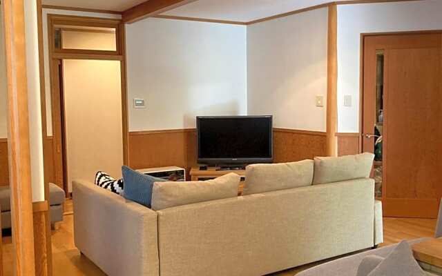 Shirokuma Lodge Hakuba