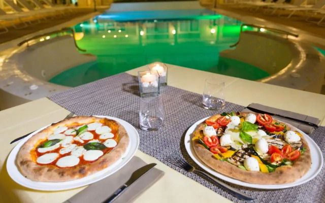 Hellenia Yachting Hotel