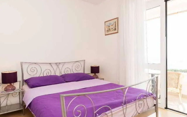 Apartments Baltazar with Sea View&Jacuzzi